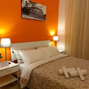 Amoraroma, Economy With Shared Bathrooms Konukevi