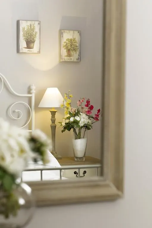 Dd Luxury House Bed & Breakfast Rome Italy